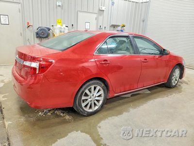 Trzecie zdjęcie samochodu z tyłu: 2014 TOYOTA CAMRY XLE VIN:4T4BF1FKXER385526 - miniatura