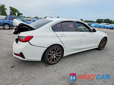 Trzecie zdjęcie samochodu z tyłu: 2019 BMW 330I VIN:WBA5R1C55KAE82213 - miniatura