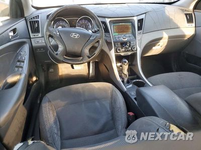 Zdjęcie 8 z 12 samochodu: 2013 HYUNDAI SONATA SE 2.0T VIN:5NPEC4AB1DH529714 - miniatura