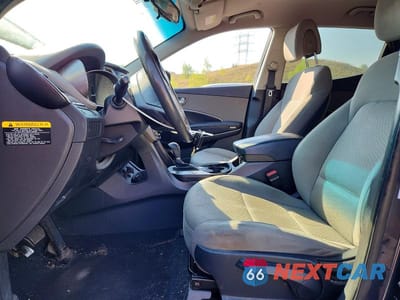 Zdjęcie 7 z 13 samochodu: 2014 HYUNDAI SANTA FE SPORT 2.4L VIN:5XYZT3LB1EG132327 - miniatura