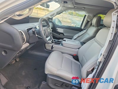 Zdjęcie 7 z 13 samochodu: 2025 FORD EXPEDITION ACTIVE VIN:1FMJU1H83SEA20060 - miniatura