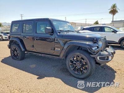 Czwarte zdjęcie samochodu z boku: 2023 JEEP WRANGLER SAHARA 4XE VIN:1C4JJXP67PW641450 - miniatura