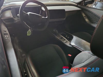 Zdjęcie 8 z 13 samochodu: 2025 DODGE CHARGER DAYTONA R/T VIN:2C3CDBCK2SR559895 - miniatura