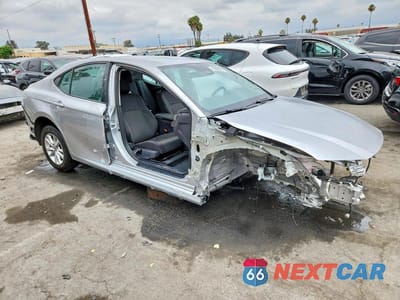 Czwarte zdjęcie samochodu z boku: 2025 TOYOTA CAMRY LE VIN:4T1DAACK6SU574076 - miniatura