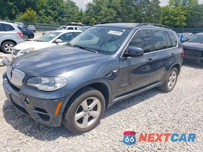 2013 BMW X5 XDRIVE50I 5UXZV8C50D0C14511 - główne zdjęcie licytacji z USA - miniatura