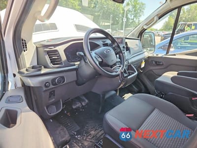 Zdjęcie 8 z 13 samochodu: 2024 FORD TRANSIT T-150 VIN:1FTYE2Y82RKB42782 - miniatura