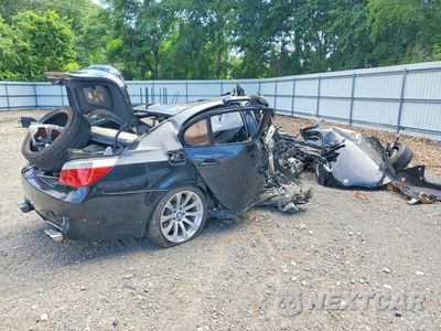 Trzecie zdjęcie samochodu z tyłu: 2006 BMW M5 VIN:WBSNB93536B581933 - miniatura
