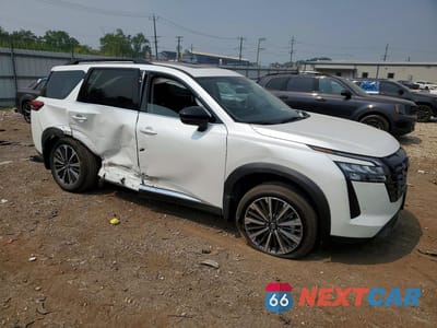 Czwarte zdjęcie samochodu z boku: 2026 NISSAN PATHFINDER PLATINUM VIN:5N1DR3DJ5TC234418 - miniatura