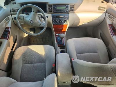 Zdjęcie 8 z 12 samochodu: 2006 TOYOTA COROLLA LE VIN:2T1BR30E46C711629 - miniatura
