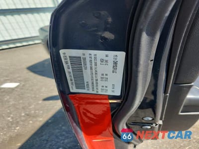 Zdjęcie 12 z 12 samochodu: 2008 DODGE CHARGER R/T VIN:2B3KA53H28H127474 - miniatura