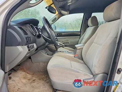 Zdjęcie 7 z 12 samochodu: 2006 TOYOTA TACOMA DOUBLE CAB PRERUNNER VIN:3TMJU62N56M009559 - miniatura