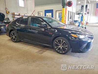Czwarte zdjęcie samochodu z boku: 2019 TOYOTA CAMRY SE VIN:4T1B11HK5KU233770 - miniatura