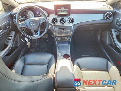 Zdjęcie 8 z 12 samochodu: 2015 MERCEDES-BENZ CLA 250 VIN:WDDSJ4EB0FN221767 - miniatura