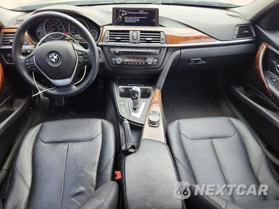 Zdjęcie 8 z 12 samochodu: 2014 BMW 328 I SULEV VIN:WBA3C1C54EK109894 - miniatura