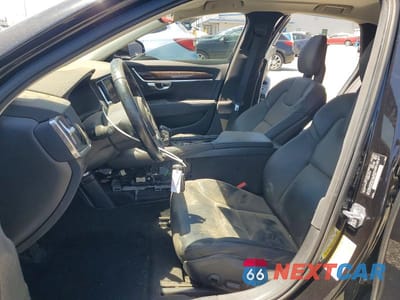 Zdjęcie 7 z 12 samochodu: 2017 VOLVO S90 T5 MOMENTUM VIN:YV1102AK8H1007231 - miniatura