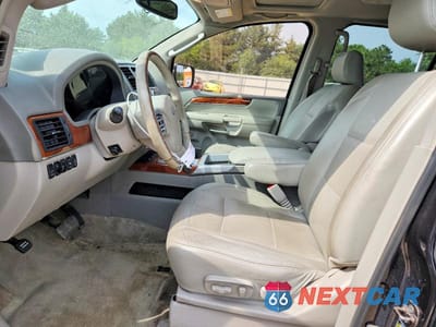 Zdjęcie 7 z 13 samochodu: 2010 INFINITI QX56 BASE VIN:5N3ZA0NC7AN907861 - miniatura