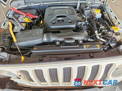 Zdjęcie 12 z 13 samochodu: 2023 JEEP WRANGLER SAHARA VIN:1C4HJXEN2PW693027 - miniatura
