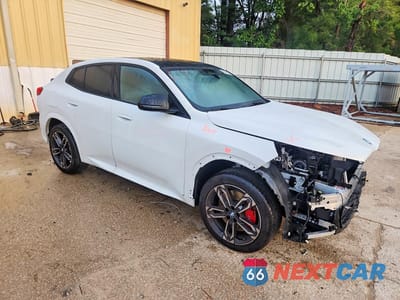 Czwarte zdjęcie samochodu z boku: 2026 B M W X SERIES X2 4D SUV 28I XDRIVE MSPORT VIN:WBX63GM03T5668504 - miniatura