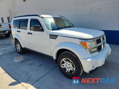 Czwarte zdjęcie samochodu z boku: 2011 DODGE NITRO SE VIN:1D4PU2GK9BW544327 - miniatura