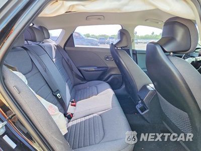 Zdjęcie 10 z 12 samochodu: 2025 KIA K4 EX VIN:3KPFU4DE2SE062893 - miniatura