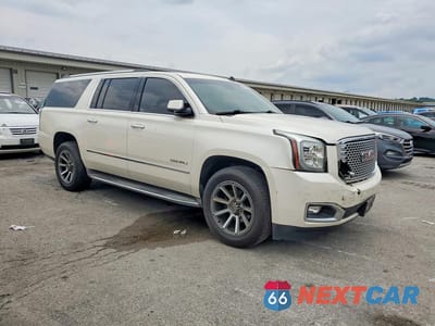 Czwarte zdjęcie samochodu z boku: 2015 GMC YUKON XL DENALI VIN:1GKS2JKJ8FR202608 - miniatura