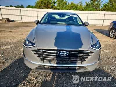 Piąte zdjęcie samochodu w środku: 2021 HYUNDAI SONATA SE VIN:5NPEG4JA7MH114232 - miniatura