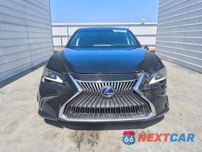 Piąte zdjęcie samochodu w środku: 2020 LEXUS ES 300H BASE VIN:58AC21B18LU006701 - miniatura