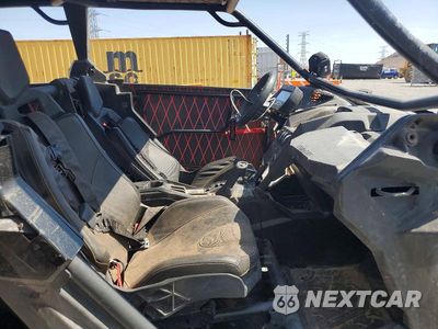 Piąte zdjęcie samochodu w środku: 2022 CAN-AM MAVERICK X3 UTILITY VEHICLE VIN:3JBVNAV48NE005473 - miniatura