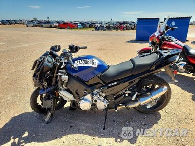 Trzecie zdjęcie samochodu z tyłu: 2019 YAMAHA FJR1300 AE VIN:JYARP30E8KA000756 - miniatura