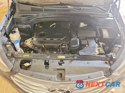 Zdjęcie 12 z 13 samochodu: 2017 HYUNDAI SANTA FE SPORT 2.4L VIN:5NMZT3LB3HH039433 - miniatura