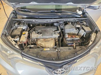 Zdjęcie 12 z 13 samochodu: 2016 TOYOTA RAV4 XLE VIN:2T3RFREV5GW479018 - miniatura