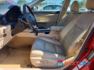 Zdjęcie 7 z 12 samochodu: 2013 LEXUS ES 350 VIN:JTHBK1GG4D2036228 - miniatura