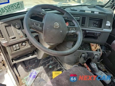 Zdjęcie 8 z 12 samochodu: 2022 VOLVO VN VNL VIN:4V4NC9EH8NN289532 - miniatura