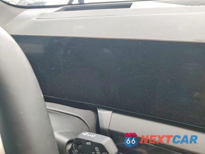 Zdjęcie 9 z 13 samochodu: 2025 BMW X3 30 XDRIVE VIN:5UX53GP09S9Y55773 - miniatura