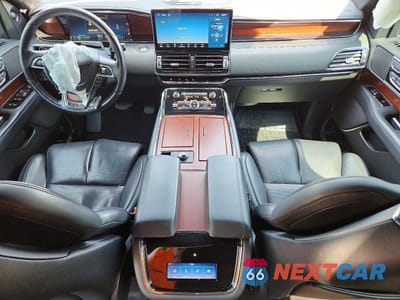 Zdjęcie 8 z 13 samochodu: 2022 LINCOLN NAVIGATOR L RESERVE VIN:5LMJJ3LT6NEL15087 - miniatura
