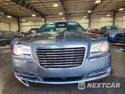 Piąte zdjęcie samochodu w środku: 2012 CHRYSLER 300 LIMITED VIN:2C3CCACG3CH201088 - miniatura