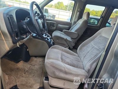 Zdjęcie 7 z 13 samochodu: 2001 CHEVROLET EXPRESS G1500 VIN:1GNFG65RX11218465 - miniatura