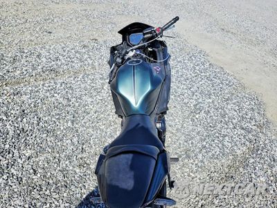 Zdjęcie 6 z 9 samochodu: 2025 KAWASAKI EX650 P VIN:ML5EXEP13SDAF8914 - miniatura