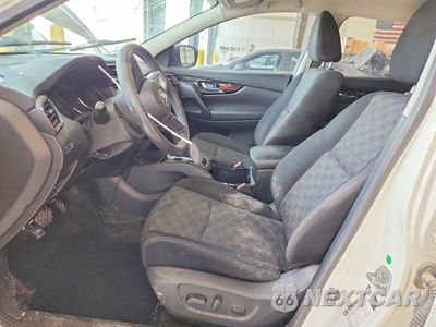 Zdjęcie 7 z 13 samochodu: 2017 NISSAN ROGUE SPORT SV VIN:JN1BJ1CP7HW021699 - miniatura