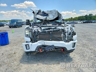 Piąte zdjęcie samochodu w środku: 2020 GMC SIERRA K2500 AT4 VIN:1GT49PEY3LF176850 - miniatura