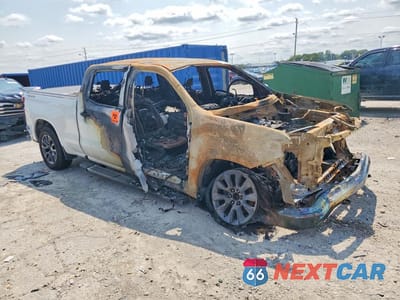 Czwarte zdjęcie samochodu z boku: 2024 CHEVROLET SILVERADO K1500 LT VIN:3GCPDDEK5RG244675 - miniatura