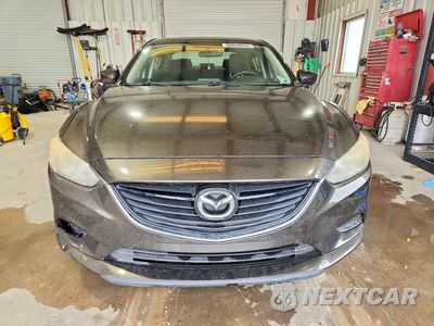 Piąte zdjęcie samochodu w środku: 2017 MAZDA 6 SPORT VIN:JM1GL1U53H1155925 - miniatura