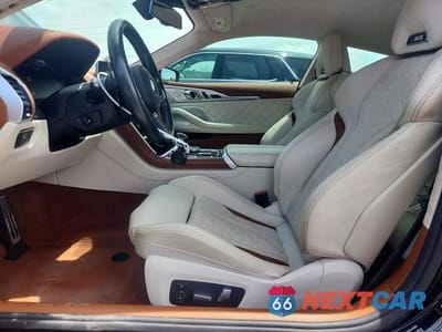Zdjęcie 7 z 12 samochodu: 2020 BMW M8 VIN:WBSAE0C00LBM08386 - miniatura
