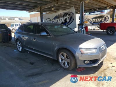 Czwarte zdjęcie samochodu z boku: 2013 AUDI A4 ALLROAD PREMIUM PLUS VIN:WA1UFAFL4DA164305 - miniatura