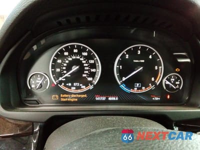 Zdjęcie 9 z 13 samochodu: 2014 BMW X5 XDRIVE35D VIN:5UXKS4C53E0J95910 - miniatura
