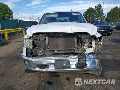 Piąte zdjęcie samochodu w środku: 2017 RAM 1500 SLT VIN:3C6RR7LT6HG523307 - miniatura