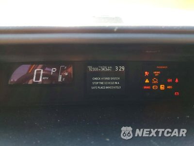 Zdjęcie 9 z 12 samochodu: 2015 TOYOTA PRIUS C TWO VIN:JTDKDTB33F1114888 - miniatura
