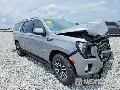 Czwarte zdjęcie samochodu z boku: 2024 GMC YUKON XL K1500 AT4 VIN:1GKS2HKL6RR205957 - miniatura