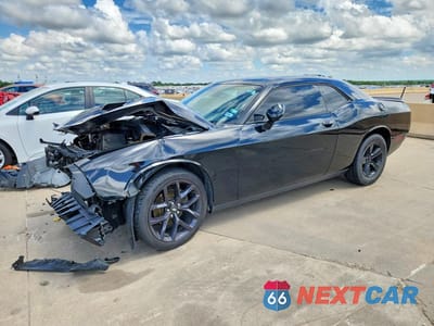 2021 DODGE CHALLENGER SXT 2C3CDZAG0MH509884 - główne zdjęcie licytacji z USA - miniatura
