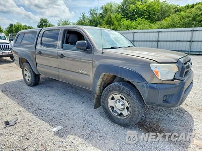 Czwarte zdjęcie samochodu z boku: 2012 TOYOTA TACOMA DOUBLE CAB VIN:5TFLU4EN9CX041624 - miniatura